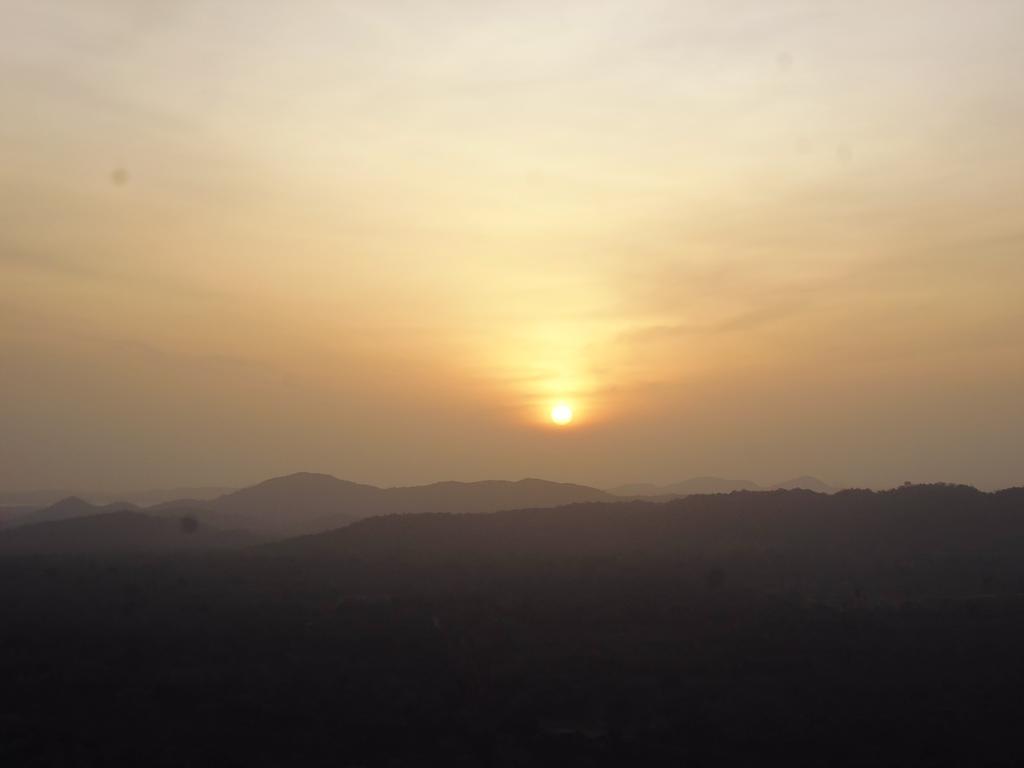 The Nilmini Lodge Sigiriya Buitenkant foto