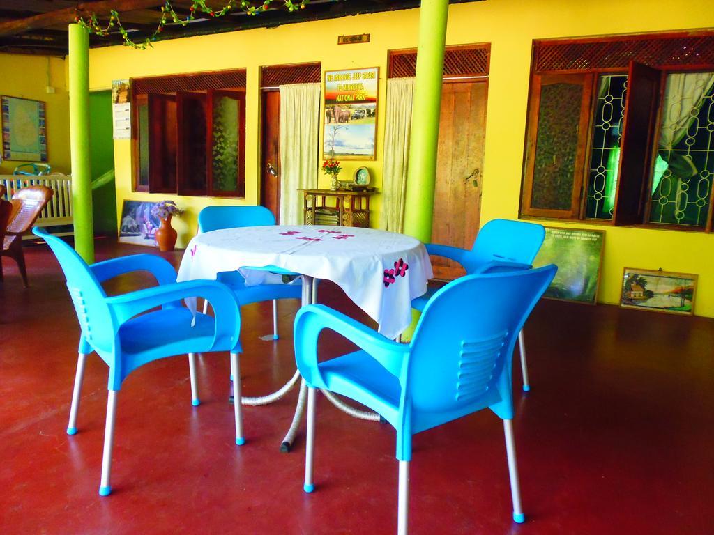 The Nilmini Lodge Sigiriya Buitenkant foto