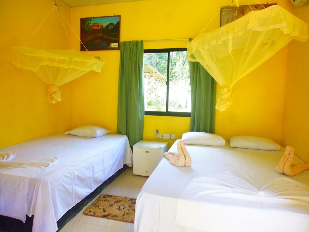 The Nilmini Lodge Sigiriya Buitenkant foto