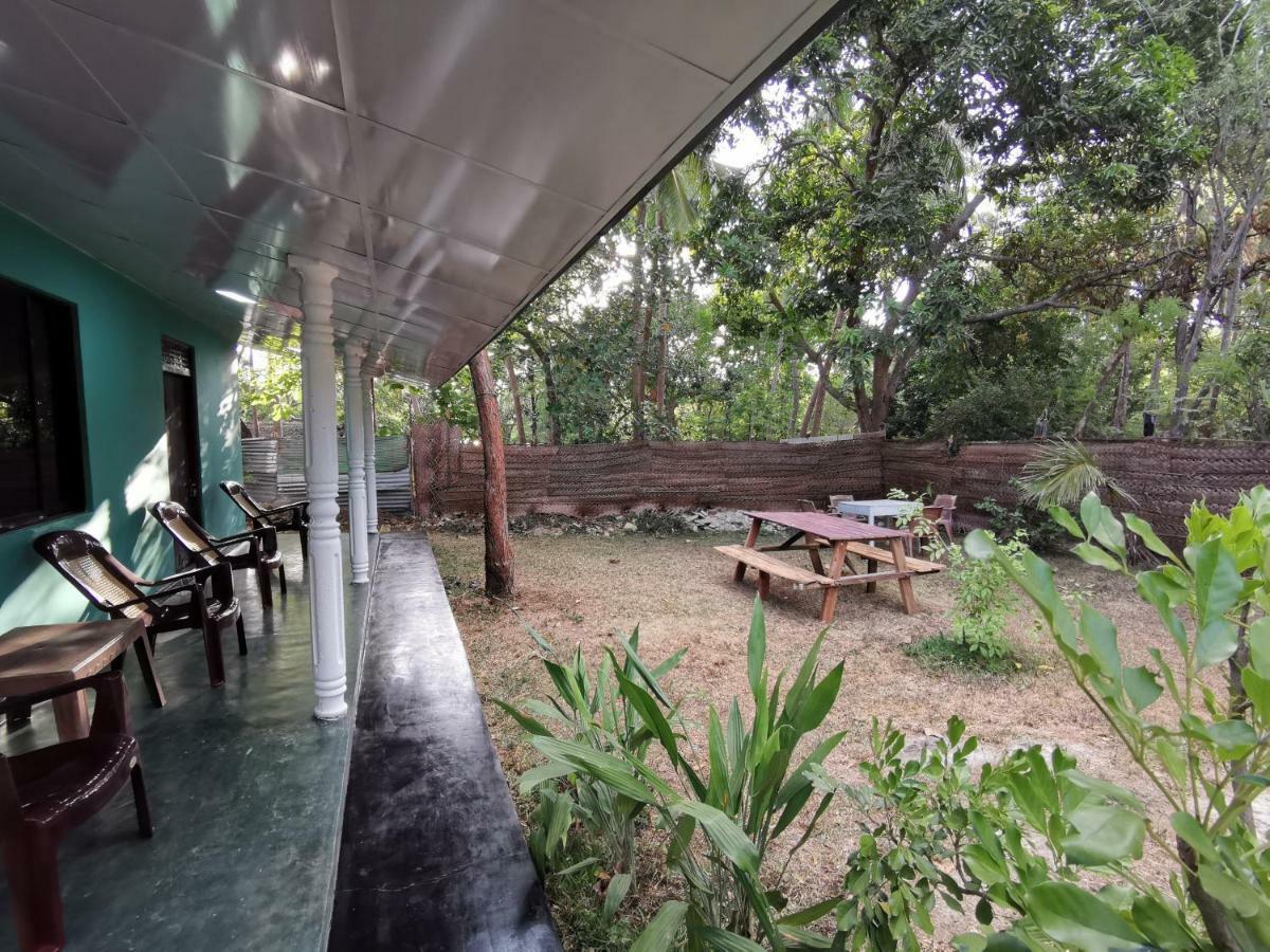The Nilmini Lodge Sigiriya Buitenkant foto